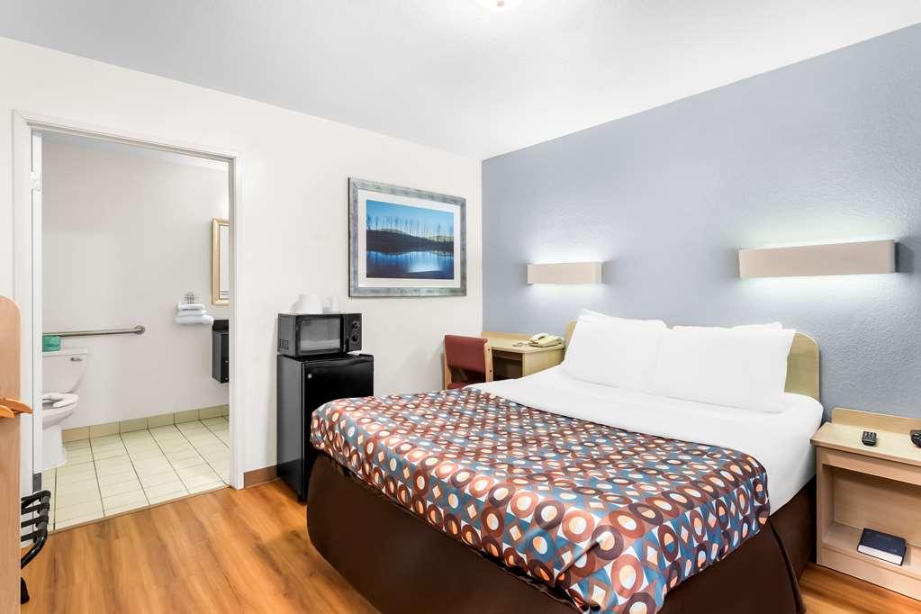 Americas Best Value Inn Stillwater Habitación foto