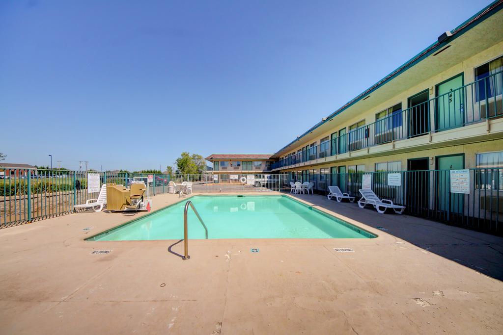 Americas Best Value Inn Stillwater Exterior foto